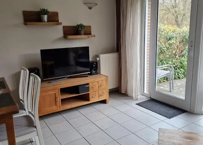 Nordseele- Helle Doppelhaushaelfte Mit Terrasse Im Center Parks Park